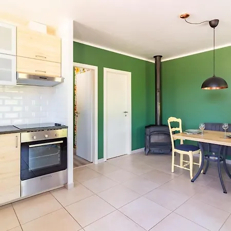 For 2-3 People Ronel