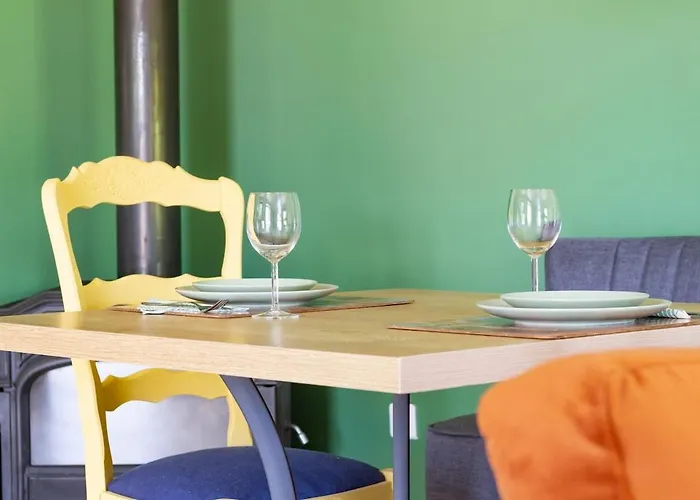 For 2-3 People Ronel